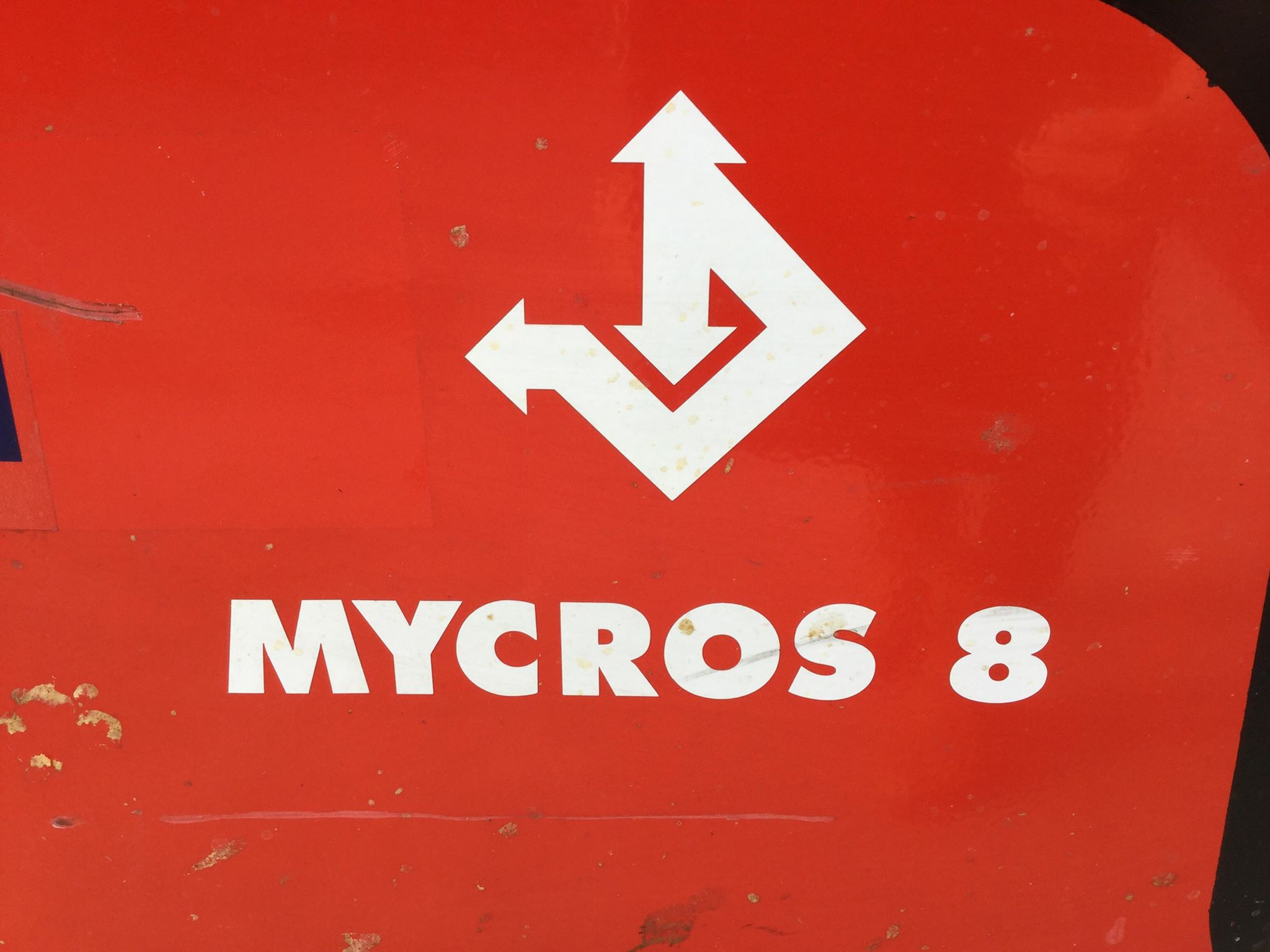 Mycros 8.jpg