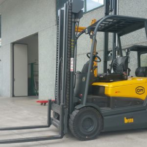 Chariot élévateur occasion OM XE22